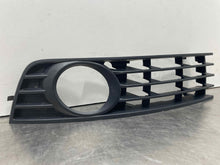 Load image into Gallery viewer, GRILLE Audi A4 2002 02 2003 03 2004 04 2005 05 Left - NW97996
