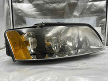 Load image into Gallery viewer, HEADLIGHT LAMP ASSEMBLY Audi A4 02 03 04 05 Right - NW102270
