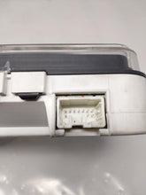 Load image into Gallery viewer, SPEEDOMETER CLUSTER Volvo C30 V50 V70 V40 2008 08 2009 09 2010 10 2011 11 - NW162378
