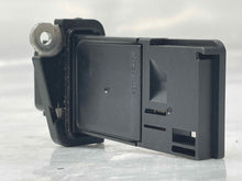 Load image into Gallery viewer, Mass Air Flow Sensor Meter MAF EX35 EX37 FX35 FX37 FX50 G25 G35 03-15 - NW4974
