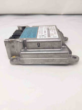 Load image into Gallery viewer, Air Bag computer Mazda 3 2007 07 2008 08 2009 09 - NW34060
