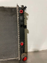 Load image into Gallery viewer, RADIATOR Lincoln MKZ 2007 07 2008 08 2009 09 - NW131780
