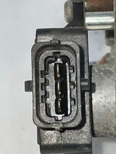 Load image into Gallery viewer, THROTTLE BODY Saab 900 9-3 1994 94 1995 95 96 97 98 - NW178499
