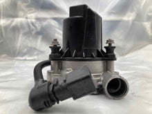Load image into Gallery viewer, Air Injection Pump Smog  AUDI RS7 2016 - NW8000
