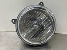 Load image into Gallery viewer, HEADLIGHT LAMP ASSEMBLY Liberty 2005 05 2006 06 2007 07 Right - NW102062

