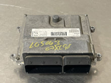 Load image into Gallery viewer, ECU ECM COMPUTER Volvo XC90 2005 05 2006 06 07 08 09 10 8 Cylinder - NW63265
