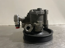 Load image into Gallery viewer, POWER STEERING PUMP CLK350 CLK550 CLK63 07 08 09 - NW163866
