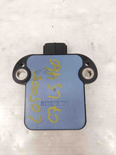 Load image into Gallery viewer, YAW CONTROL MODULE COMPUTER LS460 LS600HL 07 08 09 - NW33696

