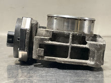 Load image into Gallery viewer, Throttle Body  SAAB 9-5 2011 - NW178521
