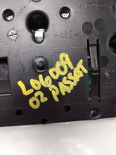 Load image into Gallery viewer, SPEEDOMETER CLUSTER Passat 2002 02 - NW162221
