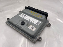 Load image into Gallery viewer, ECU ECM COMPUTER Volvo V70 XC90 S70 S80 2008 08 2009 09 2010 10 - NW63142
