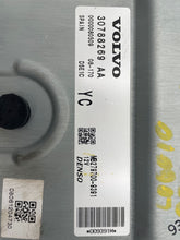 Load image into Gallery viewer, ECU ECM COMPUTER Volvo V70 XC90 S70 S80 2008 08 2009 09 2010 10 - NW63142
