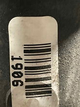Load image into Gallery viewer, RADIATOR - NW131597
