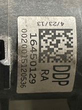 Load image into Gallery viewer, RADIATOR - NW131597
