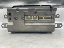 Load image into Gallery viewer, RADIO Toyota Corolla 2009 09 - NW139905
