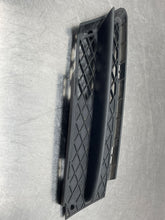 Load image into Gallery viewer, GRILLE BMW 325ci 325i 328i 330ci 330i 330xi 335i 06 07 08 Right - NW98087
