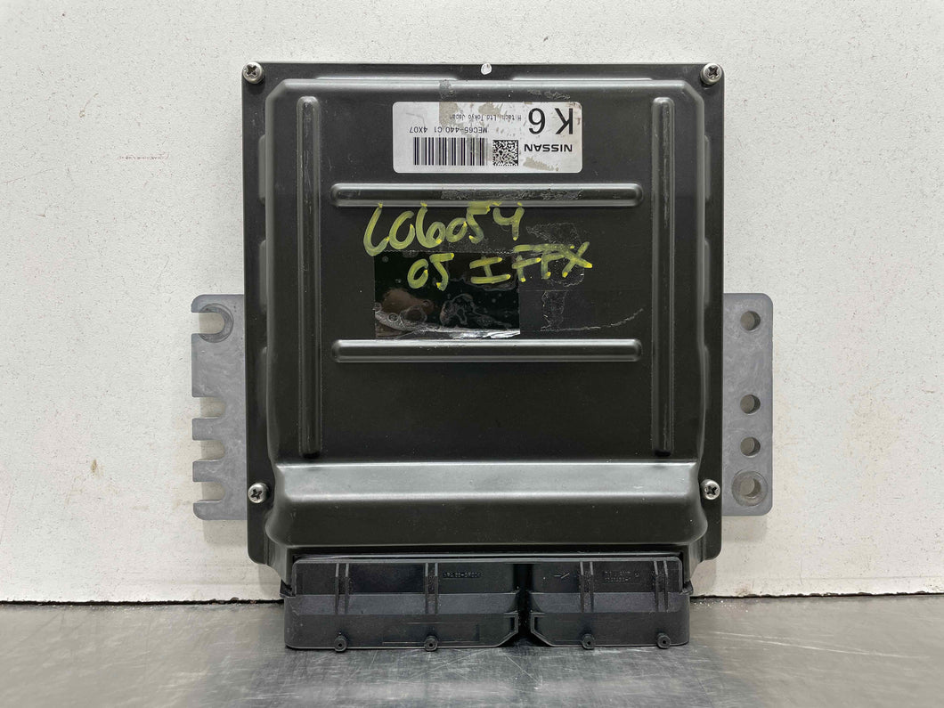 ECU ECM COMPUTER Infiniti FX35 FX45 2005 05 - NW59900