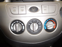 Load image into Gallery viewer, TEMPERATURE CONTROLS Mazda Tribute 2005 05 2006 06 - NW100728
