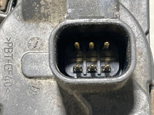 Load image into Gallery viewer, Throttle Body  SAAB 9-5 2011 - NW178522
