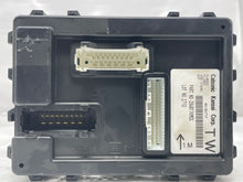 Load image into Gallery viewer, Computer Nissan Juke 2012 - NW31138

