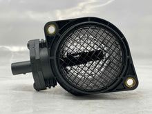 Load image into Gallery viewer, Mass Air Flow Sensor Meter MAF Volkswagen Passat 02 03 04 05 - NW5671
