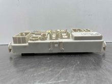 Load image into Gallery viewer, Body Control Computer Mazda 3 2004 04 2005 05 2006 06 - NW497726
