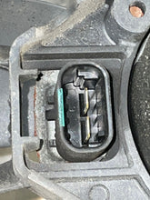 Load image into Gallery viewer, Radiator Fan Assembly  DODGE 1500 PICKUP 2006 - NW63406
