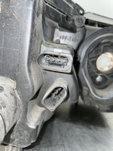 Load image into Gallery viewer, HEADLIGHT LAMP ASSEMBLY Lexus GS300 GS400 GS430 1998-2005 Left - NW103063
