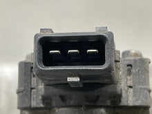 Load image into Gallery viewer, THROTTLE BODY BMW 540I 740I 840I 94 95 96 97 98 - NW177862
