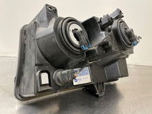 Load image into Gallery viewer, Headlight Lamp Assembly Dodge 300C 2009 - NW101892
