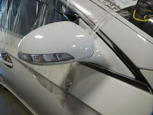 Load image into Gallery viewer, SIDE VIEW DOOR MIRROR CLS500 CLS55 CLS550 CLS63 06 07 08 Right - NW53368
