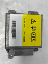 Load image into Gallery viewer, AIR BAG COMPUTER Land Rover Discovery 99 00 01 02 03 04 - NW36909
