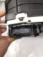 Load image into Gallery viewer, SPEEDOMETER CLUSTER Cadillac DTS 2006 06 2007 07 - NW158571
