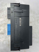 Load image into Gallery viewer, BODY CONTROL MODULE BCM COMPUTER 323i 325ci 325i 330ci 330i 330xi 2006 - NW28979
