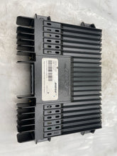 Load image into Gallery viewer, Amplifier Nissan Maxima Infiniti I35 2002 02 2003 03 2004 04 Bose - NW137047
