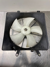 Load image into Gallery viewer, RADIATOR FAN W MOTOR CIVIC 2001 01 2002 02 03 04 05 - NW64016
