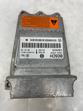 Load image into Gallery viewer, AIR BAG CONTROL MODULE COMPUTER Gl320 Gl350 Gl450 Gl550 R320 R350 08-13 - NW36428
