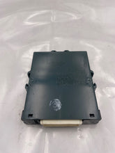 Load image into Gallery viewer, BODY CONTROL MODULE BCM COMPUTER Lexus RX350 07 08 09 - NW33854
