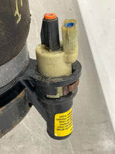 Load image into Gallery viewer, FRONT STRUT SHOCK Lincoln Navigator 2005 05 2006 06 4X4 - NW171796
