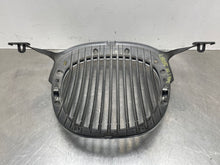 Load image into Gallery viewer, GRILL Jaguar S Type 2000 00 2001 01 2002 02 2003 03 - NW98400
