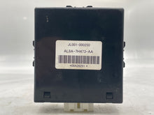 Load image into Gallery viewer, TRANSFER CASE CONTROL MODULE COMPUTER Escape Mariner 10 11 12 - NW27939
