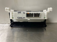 Load image into Gallery viewer, AC HEATER TEMP CONTROL Infiniti I30 2001 01 - NW100154
