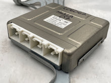 Load image into Gallery viewer, NETWORK CONTROL MODULE COMPUTER Highlander 2006 06 2007 07 - NW38578
