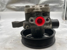 Load image into Gallery viewer, POWER STEERING PUMP Hyundai Santa Fe Kia Sorento 10 11 12 13 - NW163596
