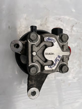 Load image into Gallery viewer, POWER STEERING PUMP Hyundai Santa Fe Kia Sorento 10 11 12 13 - NW163596
