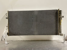Load image into Gallery viewer, AC CONDENSOR HYUNDAI SANTA FE 2001 02 03 04 05 06 - NW43807
