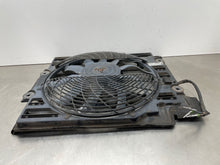 Load image into Gallery viewer, RADIATOR FAN W MOTOR BMW 525i 540i M5 1999 99 - 03 - NW63741
