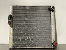 Load image into Gallery viewer, RADIATOR Range Rover 2003 03 2004 04 2005 05 - NW132520
