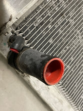 Load image into Gallery viewer, RADIATOR Range Rover 2003 03 2004 04 2005 05 - NW132520
