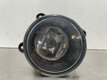 Load image into Gallery viewer, FOG LAMP LIGHT Range Rover 03 04 05 Bumper Mounted Right - NW83405

